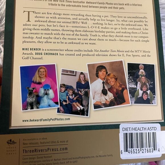 Awkward family pet photos coffee table book/bookshelf decor home decor - Picture 8 of 8